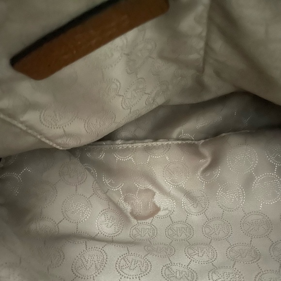 Michael Kors purse and wallet - Picture 4 of 6